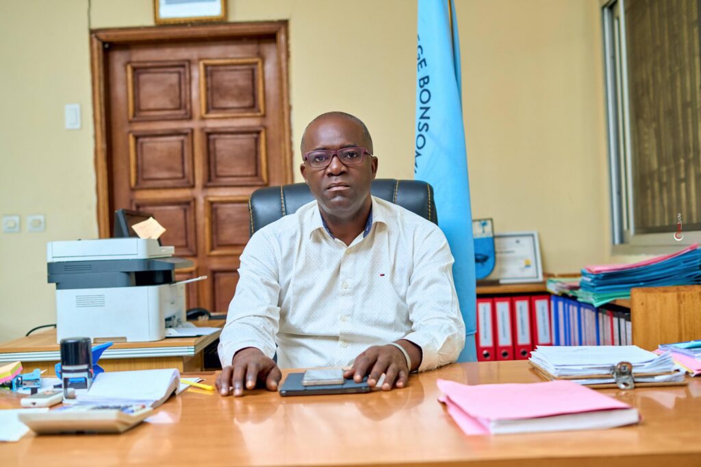 Rév. P. Jean-Pierre Luzolo Ndolumingu, SJ